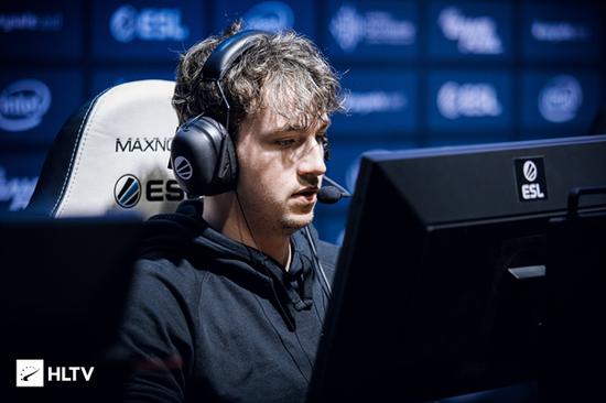 探索英雄联盟线上娱乐的新趋势